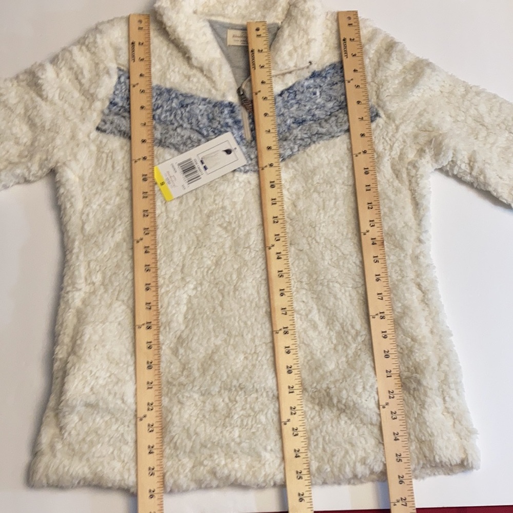 Sweatshirt - Picture 3 of 14